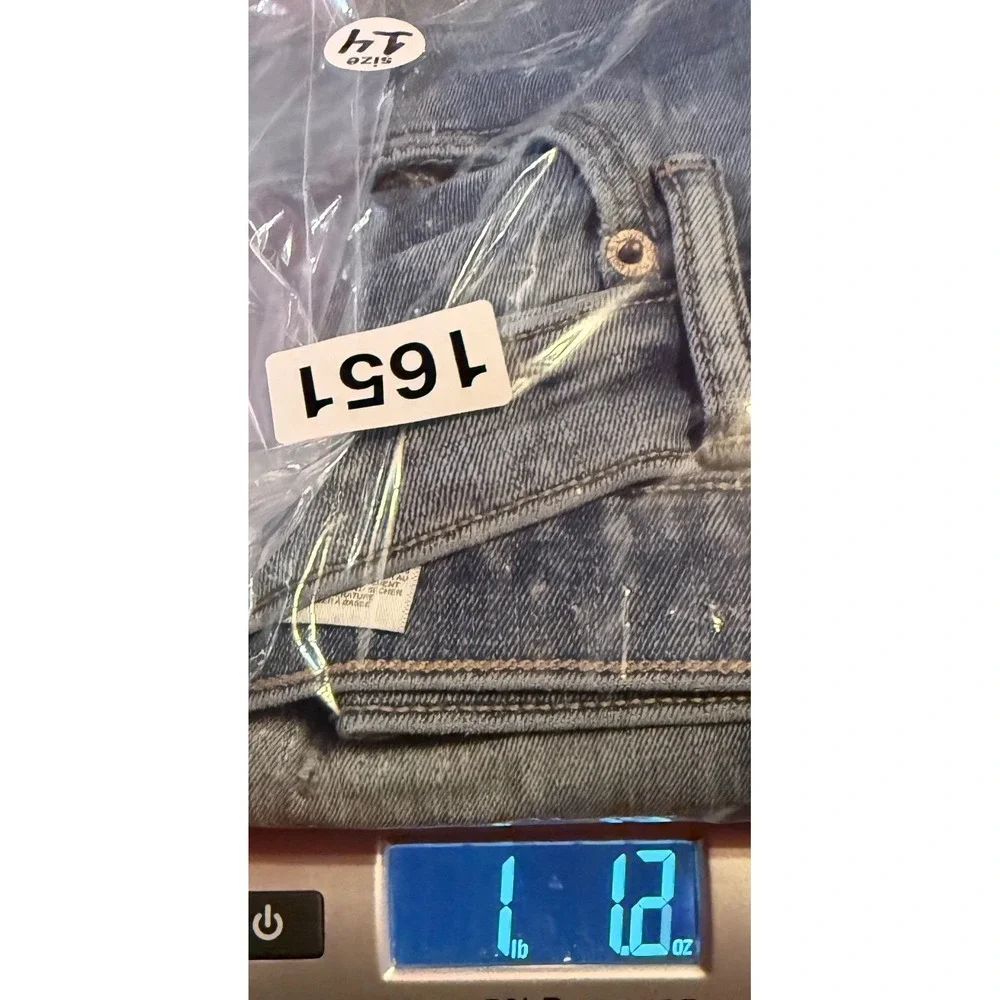 Old Navy Karate Slim Jeans 14 Light Wash Distressed 360 Stretch Built-In Tough - Picture 8 of 8